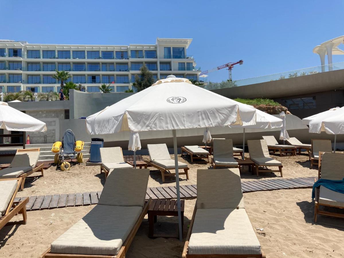 Sun Julz Apartments On The Beach Paphos ภายนอก รูปภาพ