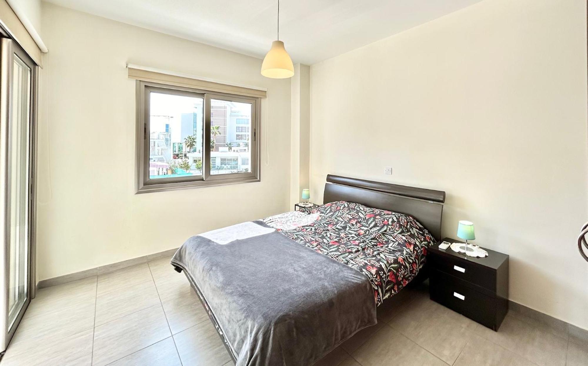 Sun Julz Apartments On The Beach Paphos ภายนอก รูปภาพ
