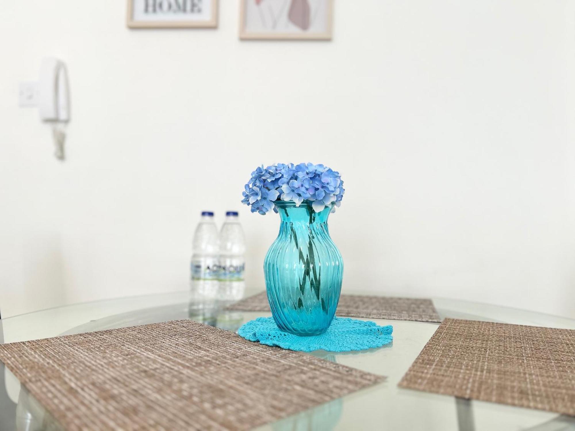 Sun Julz Apartments On The Beach Paphos ภายนอก รูปภาพ